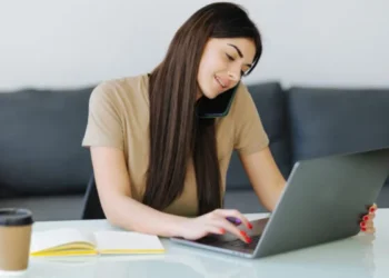 ما هي أهمية مهارة التواصل؟ و ما هي الوظائف التي تتيحها