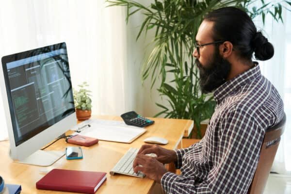 وظائف عن بعد براتب ثابت cybersecurity