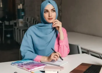 وظائف عن بعد براتب ثابت