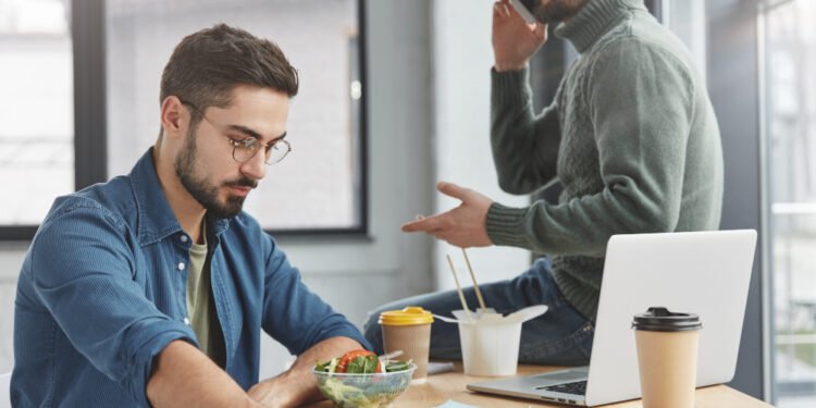 التواصل الفعال: أساس نجاح الحياة الشخصية والمهنية