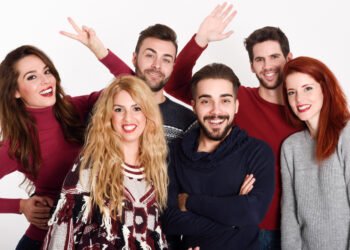 كيفية بناء علاقات صحية مع الآخرين