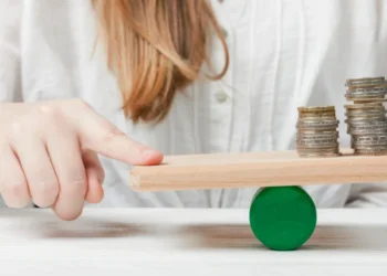 كيفية تحقيق التوازن المالي بين الاحتياجات و الرغبات