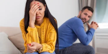 تعريف العلاقات السامة و أثرها على الصحة النفسية